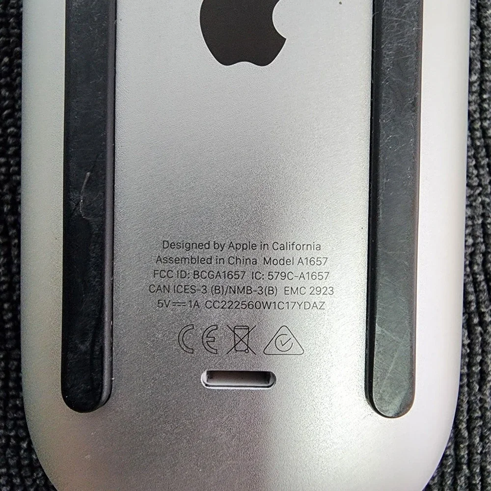 Apple Magic Mouse 2 Wireless (A1657) - For Parts.